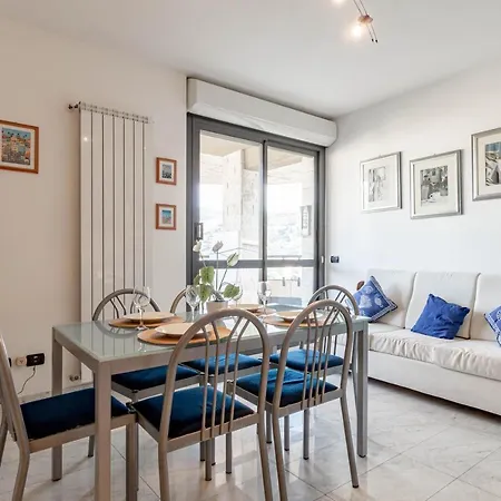 H11 Colombo 51 Vista Mare - Centro