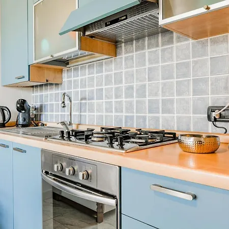 H11 Colombo 51 Vista Mare - Centro