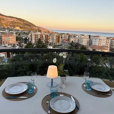 Apartmán H11 Colombo 51 Vista Mare - Centro *